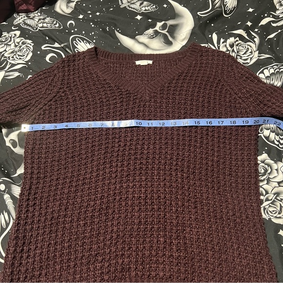 Burgundy Knit Sweater, Small - Picture 6 of 7